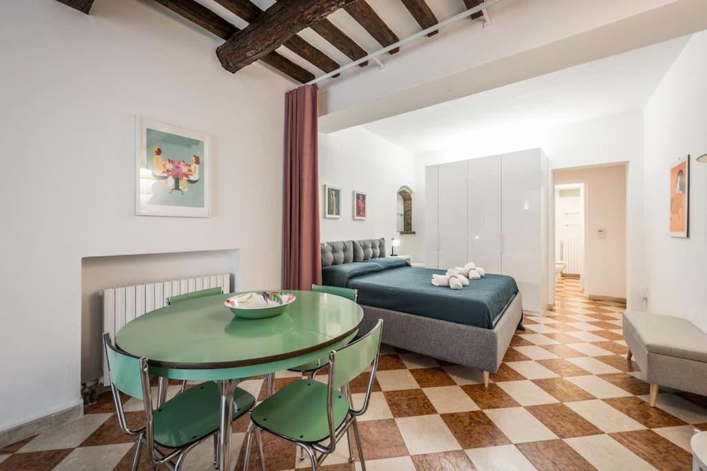Casa Camilla - Arty Suite Nel Centro Storico Parma Dış mekan fotoğraf